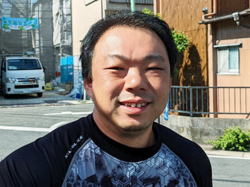 鴨川 弘