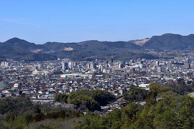 多治見市 地域の特徴と外壁塗装の関連性 イメージ