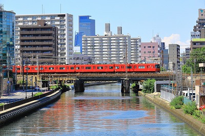 中川区 地域の特徴と外壁塗装の関連性 イメージ