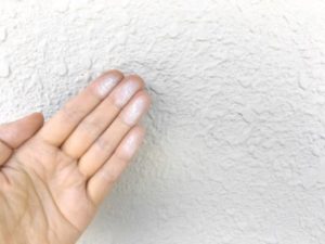 外壁塗装汚れの種類 変色・色褪せ・チョーキング イメージ