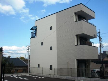 名古屋市東区　外壁塗装・屋上ベランダ塗床　施工例