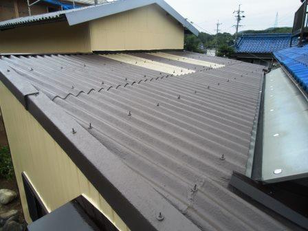 可児市 スレート屋根、トタン外壁塗装 施工例 屋根完成
