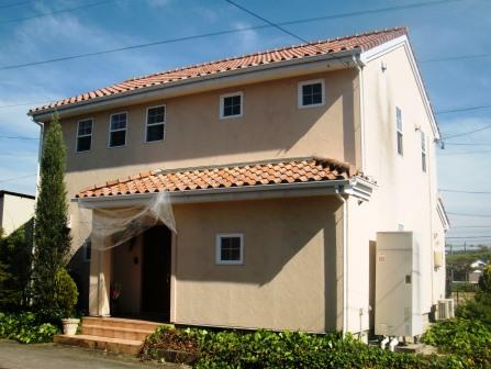 可児市 かわいいピンク系 南欧風住宅 外壁塗装 施工例 塗装前 イメージ