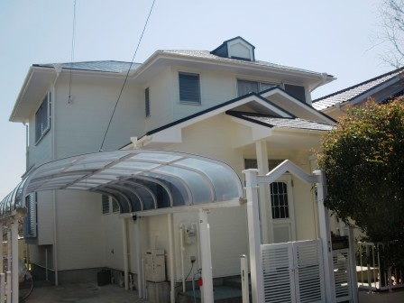 豊明市　ホワイト系　ナチュラル洋風住宅　外壁塗装　施工例の写真