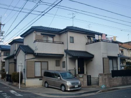 名古屋市緑区 おしゃれなツートンカラー外壁塗装 施工前 イメージ