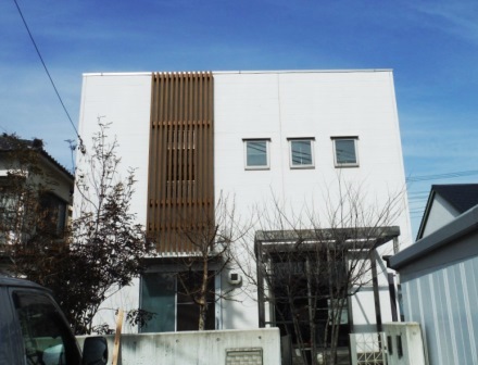 守山区 白系 スタイリッシュ住宅 外壁塗装 施工例 塗装前 イメージ