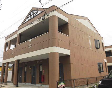 尾張旭市　ブラウン系　賃貸アパート　外壁塗装　施工例