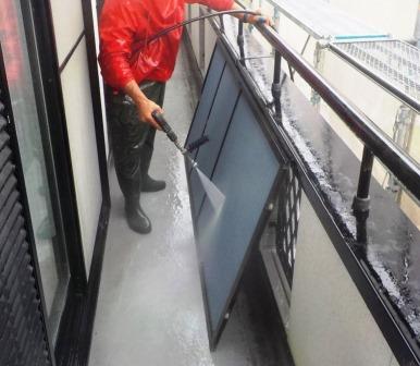 可児市 ホワイト×ブラウン系 モダン住宅 外壁塗装 施工例 雨戸高圧洗浄 イメージ