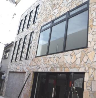 名古屋市中区　会社ビル石材外壁塗装　施工例
