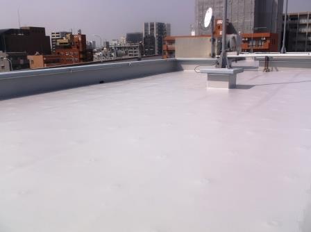 名古屋市東区　屋上トップコート塗装・ベランダ防水　施工例