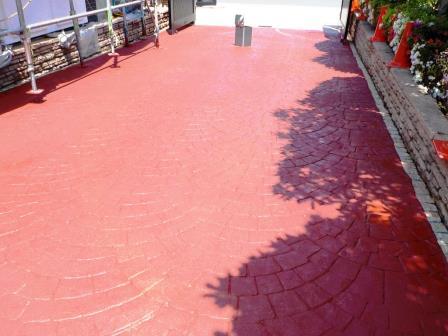 安八郡神戸町　アプローチ塗床塗装　施工例の写真