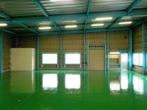三重県鈴鹿市　工場床塗装　施工例