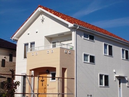 岩倉市 かわいいナチュラル系 南欧住宅 外壁塗装施工例 完成 イメージ