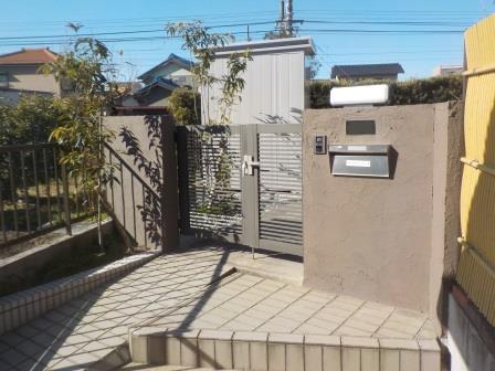 北名古屋市　玄関　腰壁塗装　施工例