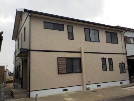 西尾市　ブラウン系　シンプル洋風住宅　外壁塗装　施工例の写真