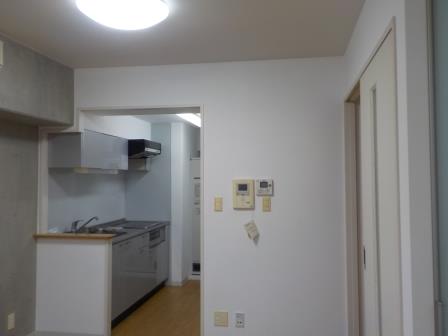 名古屋市千種区　マンション室内　壁面塗装　施工例