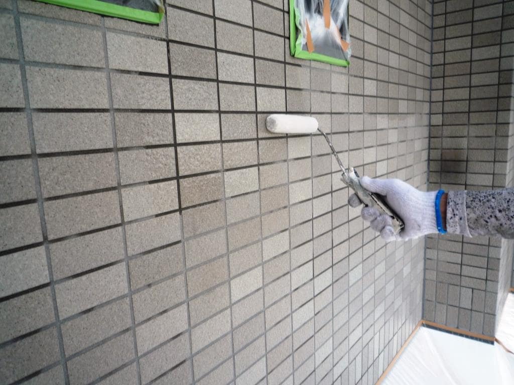 北名古屋市 シンプルモダン住宅 外壁塗装 施工例 タイル外壁2回目 イメージ