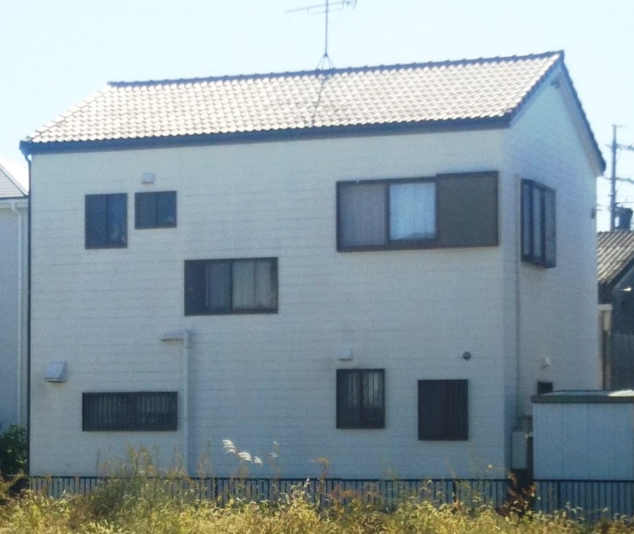 清須市 明るいベージュ系 洋風住宅 外壁塗装施工例 塗装前 イメージ