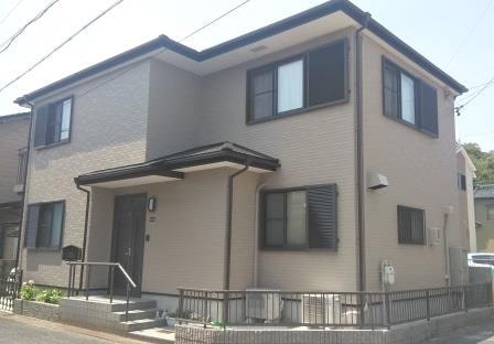 尾張旭市　アーバンモダン住宅　外壁塗装　施工例の写真