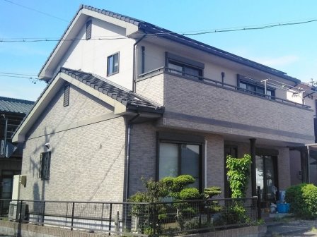 一宮市 ナチュラル洋風住宅 多彩仕上げ 外壁塗装 施工例 塗装前 イメージ