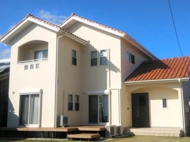 武豊町　かわいいプロバンス風住宅　外壁塗装　施工例の写真