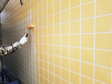 弥富市 ベージュ系 賃貸アパート外壁塗装 施工例 サイディング外壁塗装上塗り イメージ