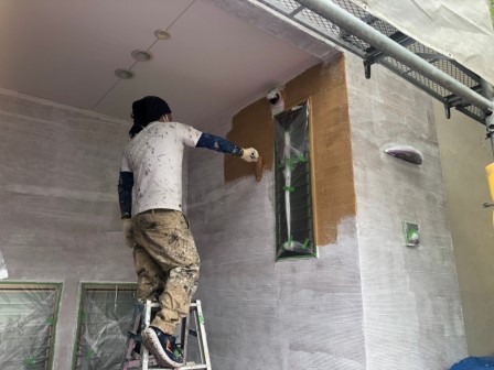 名古屋市西区 ウッドフレンズ 外壁塗装 施工例 外壁上塗り1回目 イメージ