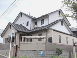 日進市　ダブルトーン外壁塗装　施工例