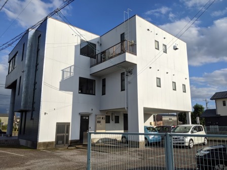 江南市 会社事務所 外壁修繕塗装 施工前 イメージ