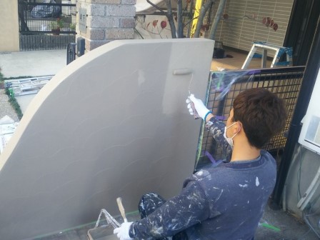 ジョリパット外構 「アートフレッシュ」ローラー上塗り 施工中