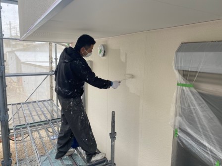 半田市 シンプルモダン住宅 外壁塗装 施工例 防火サイディング外壁上塗り イメージ