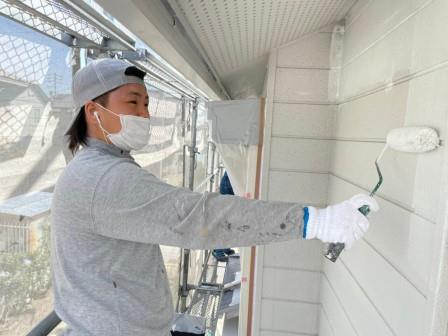 瀬戸市 2階建て洋風住宅 外壁塗装 施工例 外壁塗装下塗り イメージ