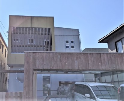 長久手市 2階建てモダン住宅 外壁塗装 施工前 イメージ