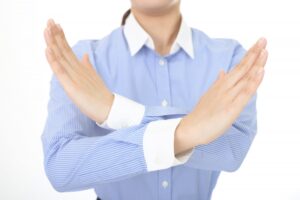 屋根塗装が剥がれる原因とは イメージ