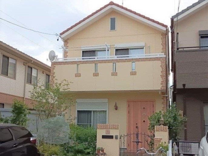 名古屋市西区　南欧風住宅　外壁塗装　施工例の写真