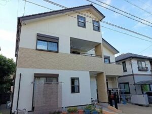 瀬戸市　外壁サイディング塗装　ダブルトーン仕上げ　施工例
