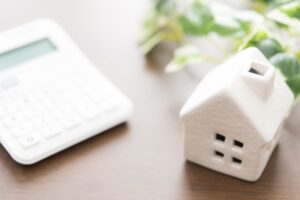 外壁塗装　契約書　いくらで工事を行うのか　イメージ
