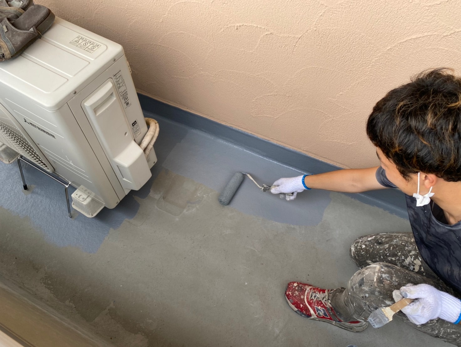 武豊 南欧風 賃貸マンション 外壁塗装 施工例 ベランダFRP防水塗装 イメージ
