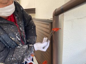 可児　樋塗装　「サビカットⅡ」エポキシ錆止め下塗り
