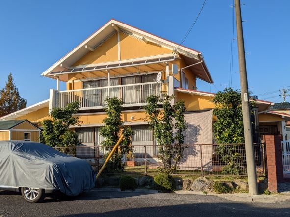 春日井市　洋風住宅　外壁塗装施工例の写真