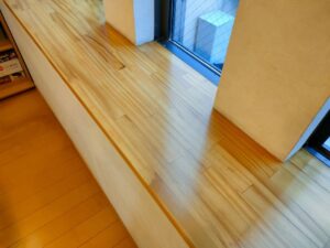 名古屋市北区　外壁塗装の追加工事　木製カウンター塗装　完成①