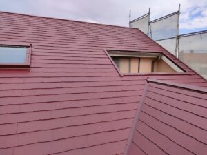 名古屋市　ニューコロニアル屋根塗装完成