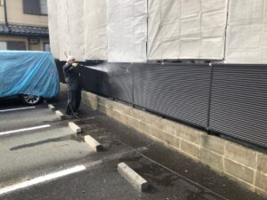豊橋　外壁塗装　駐車場フェンス　高圧洗浄