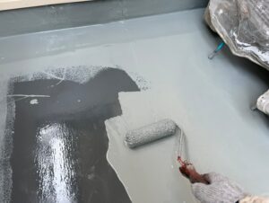 守山区　外壁塗装　ベランダ防水　中塗り2回目　イメージ