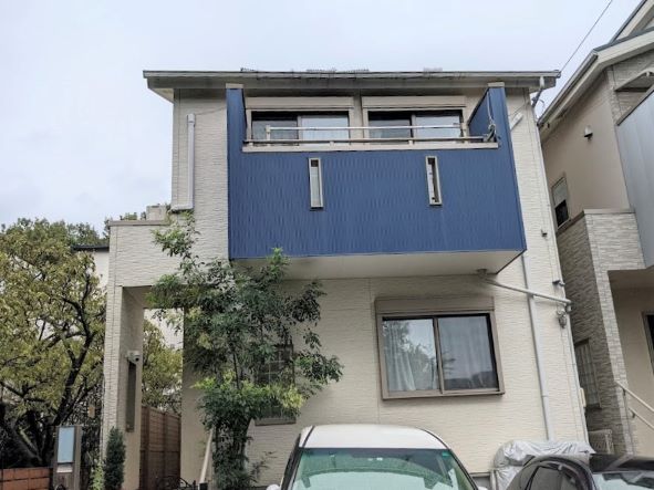名東区 ベージュ×緑 スタイリッシュ住宅 外壁塗装 施工前 イメージ
