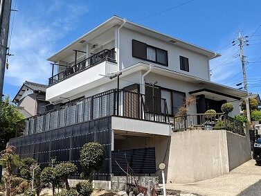 瀬戸市　２階建て住宅　外壁塗装　施工例の写真