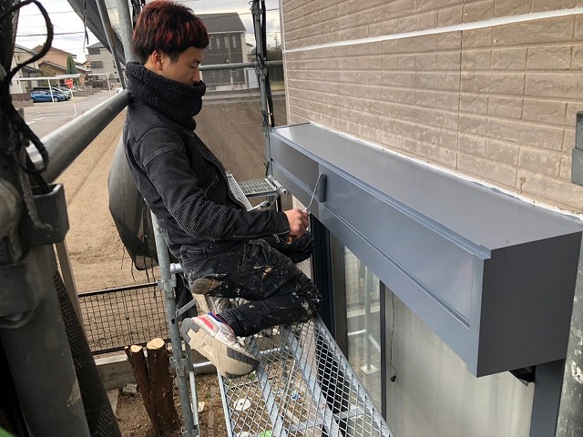 江南市 ミサワホーム 外壁ダブルトーン塗装 施工例 シャッターボックス塗装 イメージ
