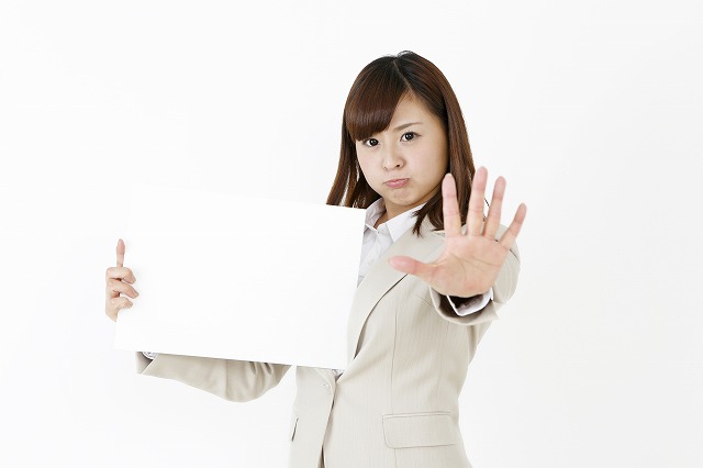 検索上位の塗装会社ホームページの裏側　塗装会社のホームページには、嘘がたくさん書かれています。　イメージ