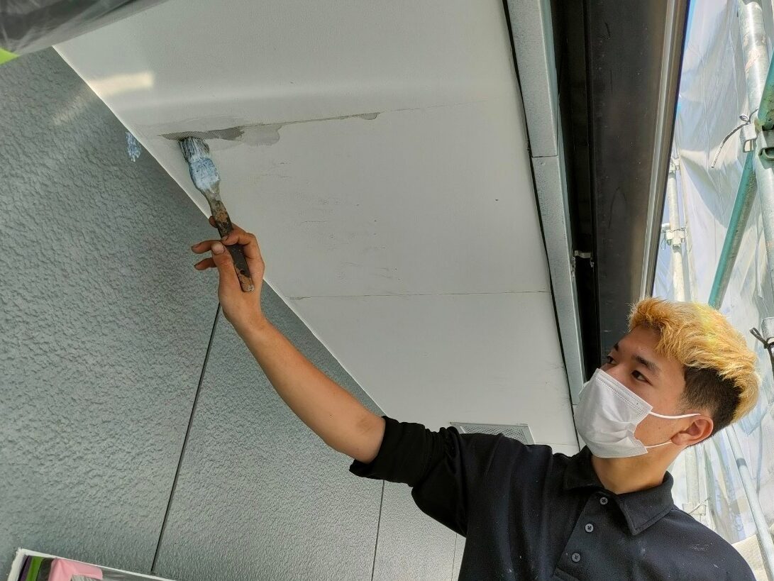 名古屋市港区 和風住宅外壁塗装 軒下地補修中 イメージ