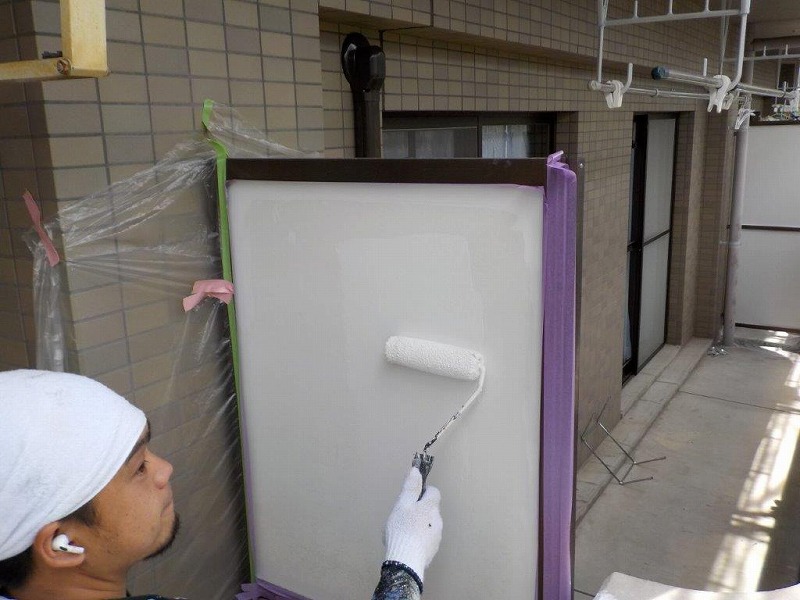 犬山市 ベージュ系 賃貸マンション 外壁塗装 施工例 隔て板塗装 イメージ